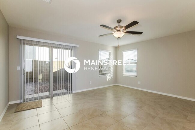 Foto del edificio - 3 Bedroom Pet-Friendly Home in Phoenix, AZ...