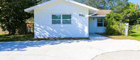 Building Photo - 861 San Remo Ave