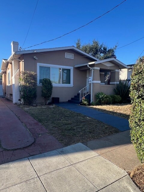 Foto principal - 2307 64th Ave