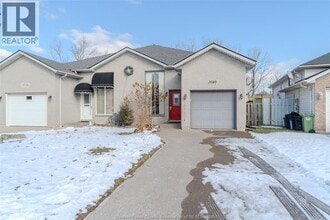 Building Photo - 3740 Holburn St