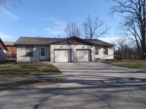 Building Photo - 172-174 Northwood Dr