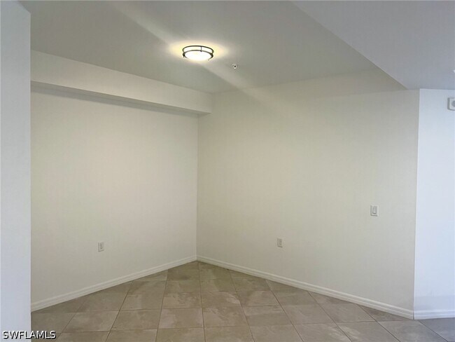 Foto del edificio - 5651 Double Eagle Cir