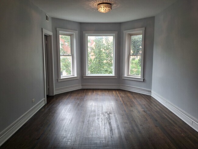 Foto del edificio - 2641 W Altgeld St