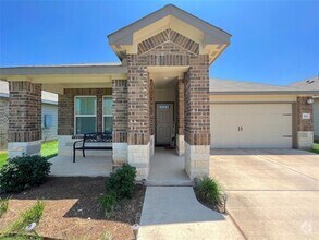 Building Photo - 502 Mossy Rock Dr