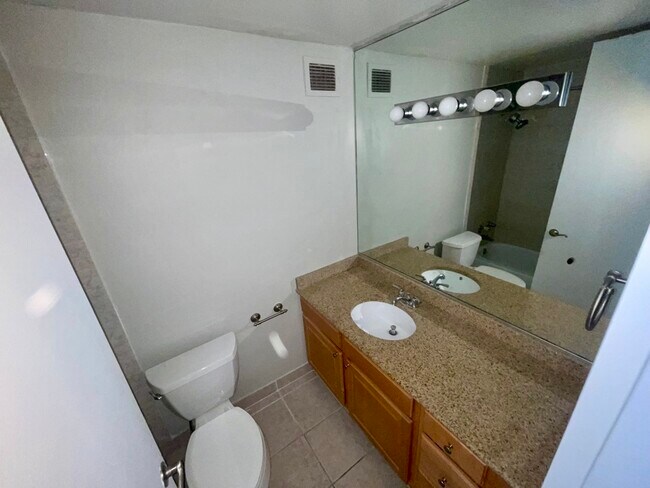 Foto del edificio - 233 E Erie St