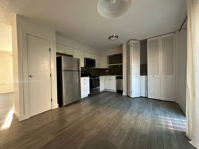 Foto del edificio - 2354 SE 48th Av