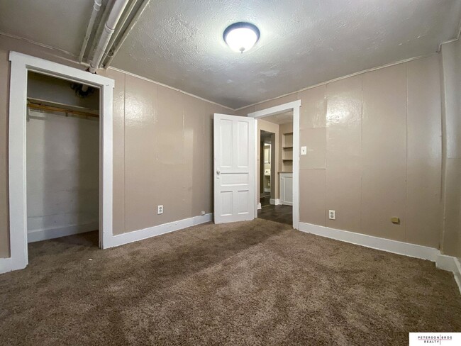Building Photo - 2800 P St