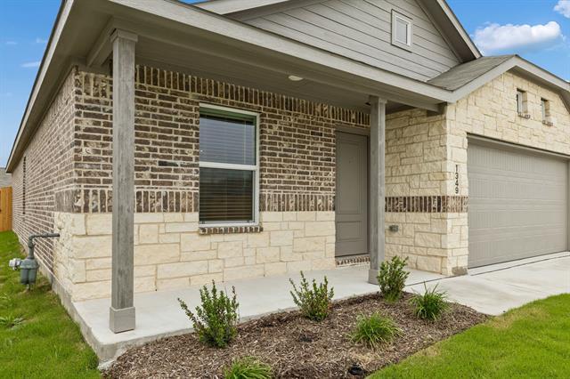 Foto del edificio - 1349 Buckaroo Blvd