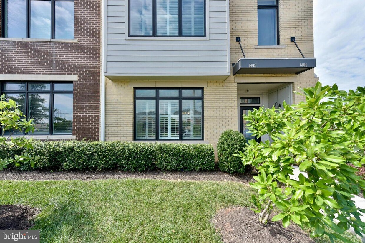1402 Ribbon Limestone Terrace SE, Leesburg, VA 20175 Townhome Rentals