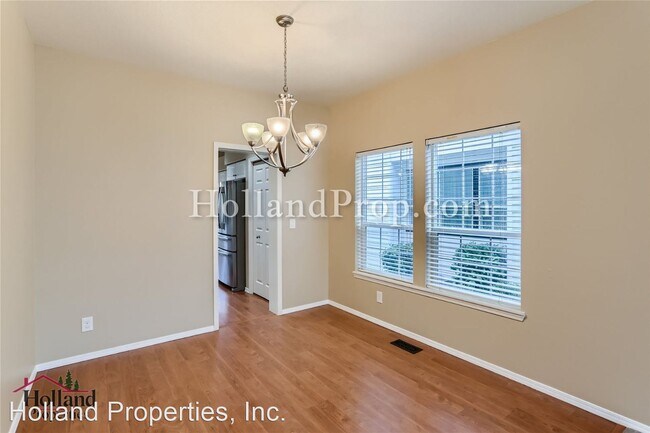 Foto del edificio - 4 br, 3 bath House - 12860 SW Harlequin Dr