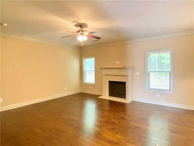 Building Photo - 522 Watercourse Way
