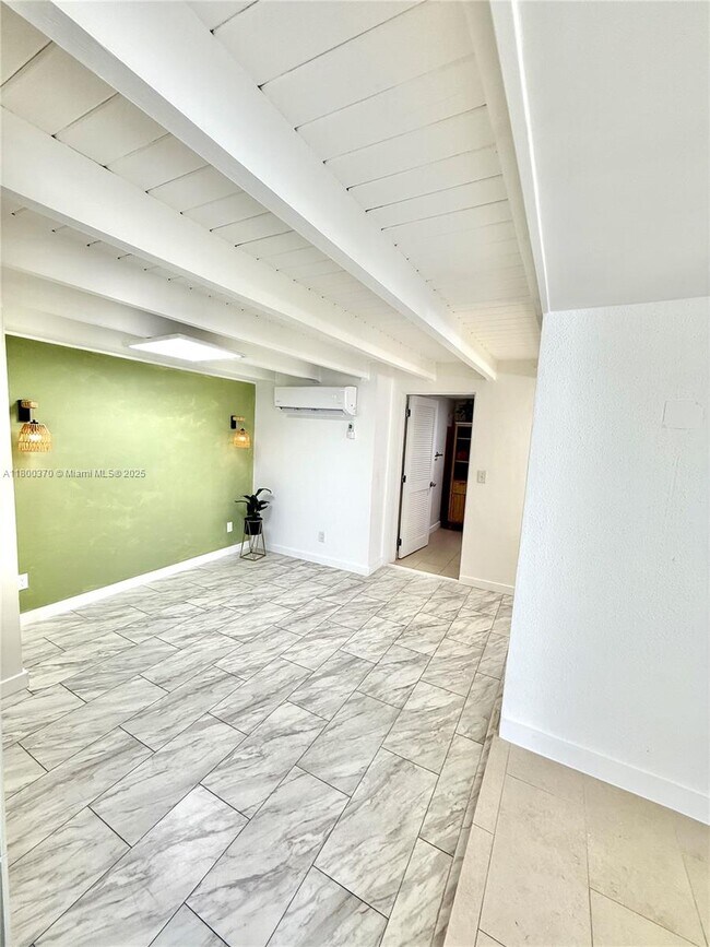 Foto del edificio - 10270 SW 167th Terrace