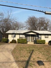 Building Photo - 507 Adams Ave