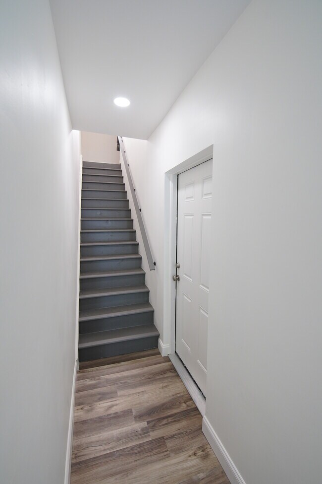 409 Hermitage St Unit 1, Philadelphia, PA 19128 Condo for Rent in