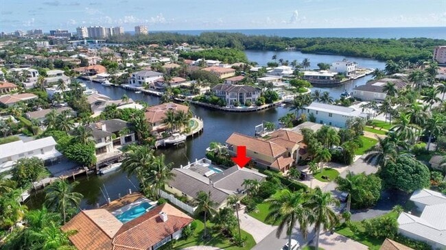 Building Photo - 681 Marine Dr