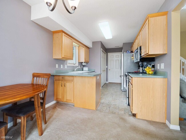 Foto del edificio - 3 br, 2 bath House - 5528 Dennison Drive