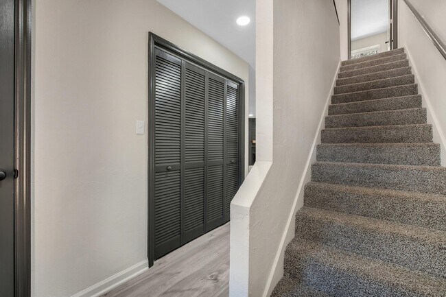 Foto del edificio - 1226 Hidden Pl