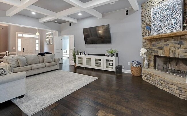 Building Photo - 1537 Magnolia Way
