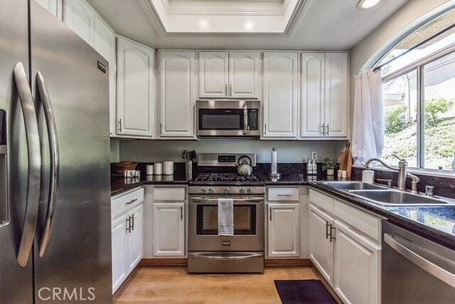 Building Photo - 30902 Club House Dr