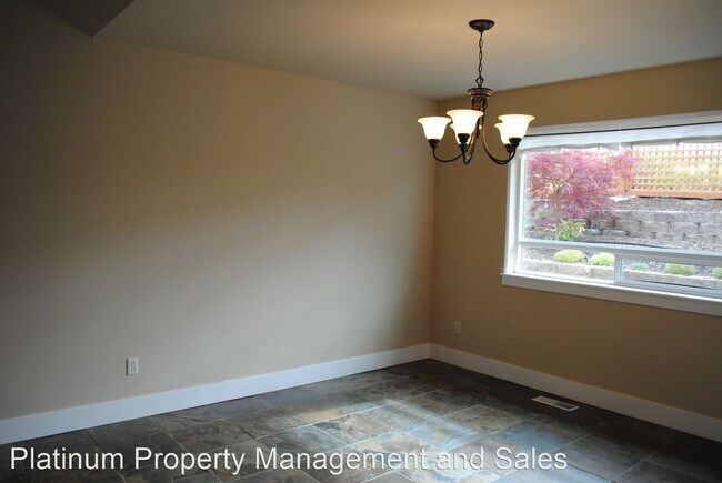 Building Photo - 3 br, 2 bath House - 127 S Meadowbrook Ln