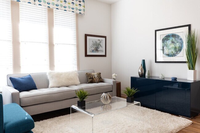 Sala de estar - The Moderne at Providence Apartments