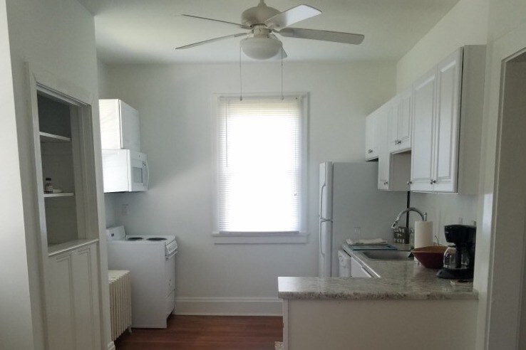 Kitchen - 501 Blackburn Rd