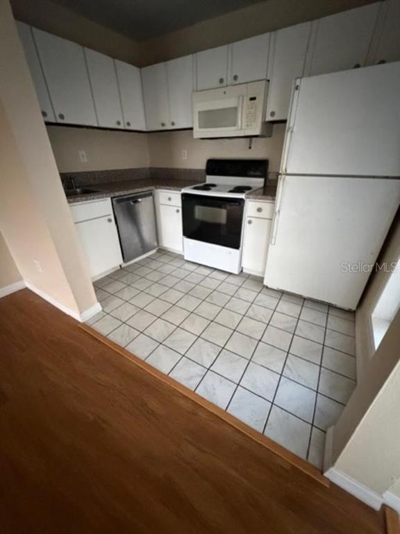 Foto del edificio - 2625 FL-590