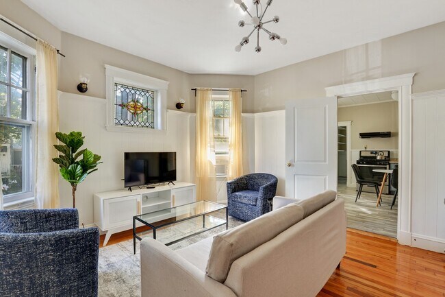 Foto del edificio - #567 Queen room in Dorchester Center 4-be