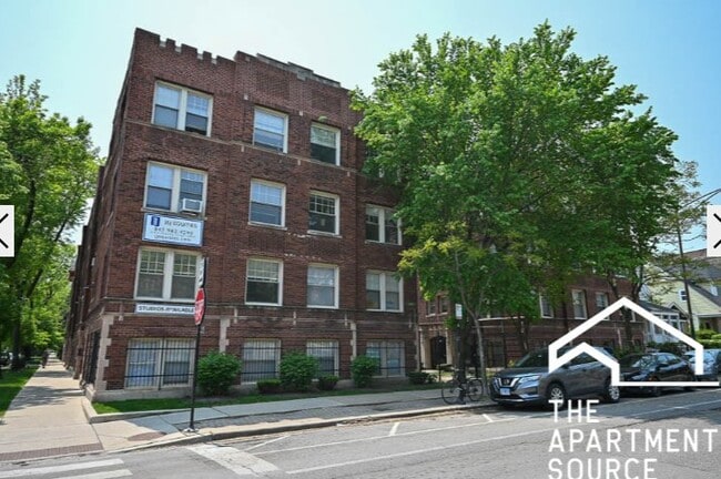 Photo - 3265 W Wrightwood Ave Apartment