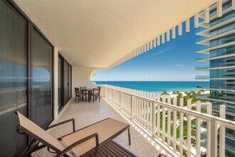 Building Photo - 10205 Collins Ave
