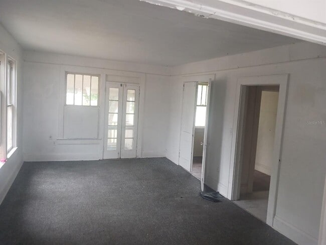 Foto del edificio - 720 6th St NW