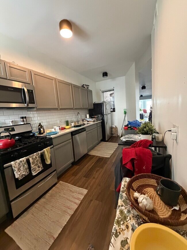 Foto del edificio - 3339 W Adams St