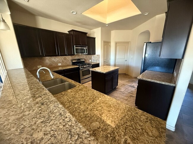 Foto del edificio - 3208 Rembrandt Ave