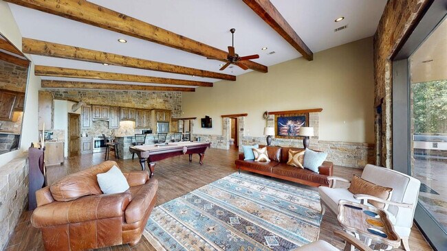 Building Photo - 8261 Nemec Ln