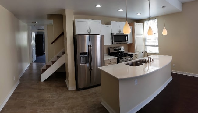 Foto del edificio - 2413 Vine St