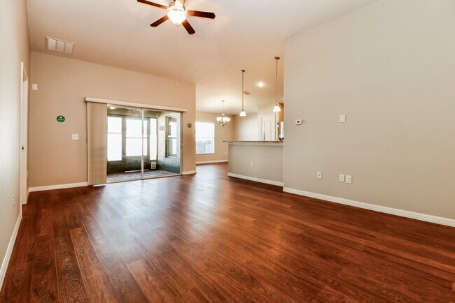 Foto del edificio - 18408 Waydale Loop