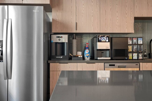 Building Photo - The Battery