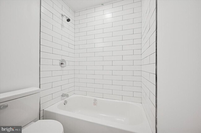 Foto del edificio - 4926 W Thompson St