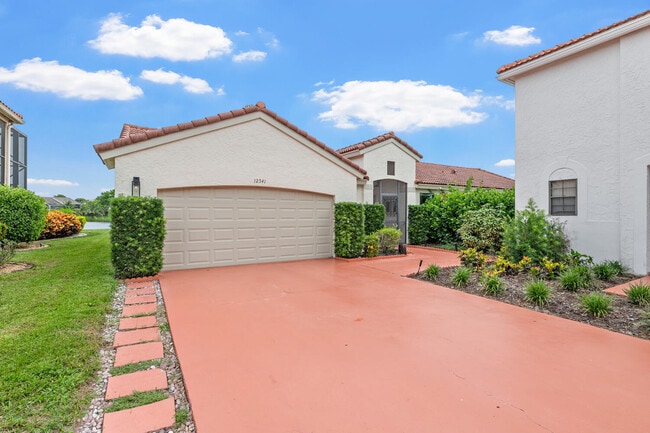 Foto del edificio - 12541 Shoreside Ln