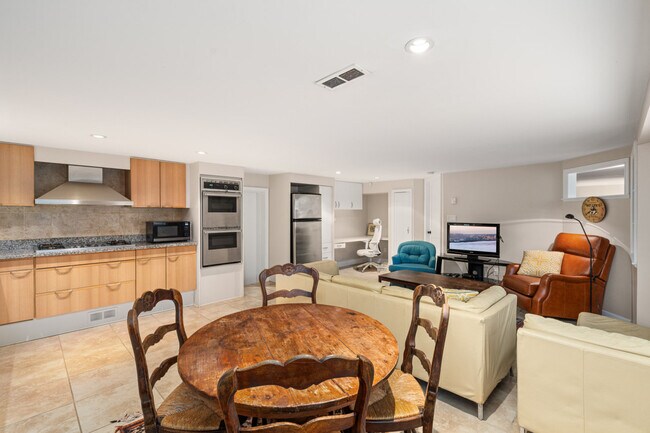 Photo du bâtiment - 2876 W 49th Ave