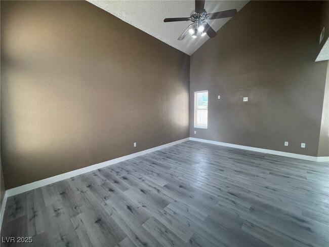 Building Photo - 1368 Torington Dr
