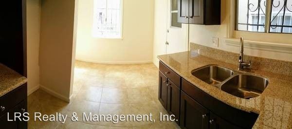 Foto del edificio - 2711 W Vernon Ave
