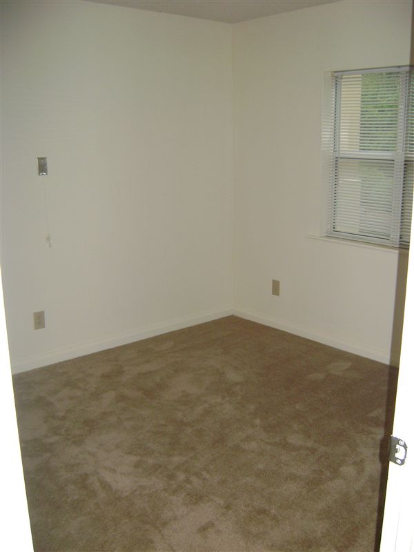Building Photo - 6130 Pineburr Rd