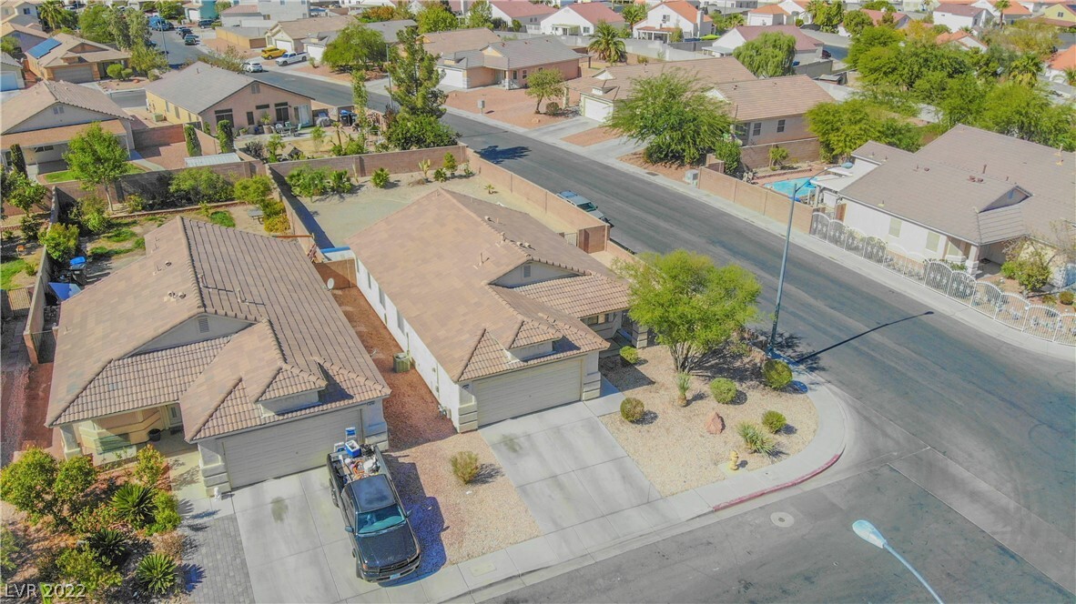 Foto principal - 3747 Shadow Tree St