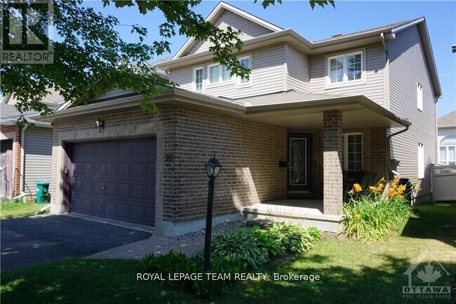 Building Photo - 90 Upney Dr