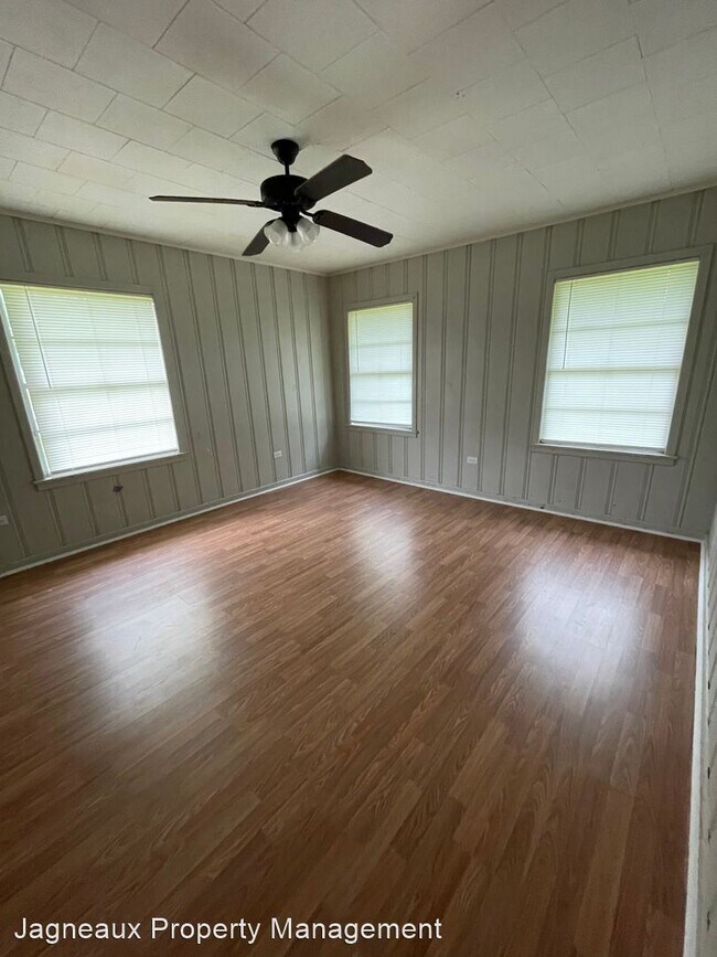 Building Photo - 3 br, 2 bath House - 1013 Invader St