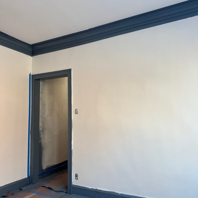 Building Photo - 2102 Gunderson Ave