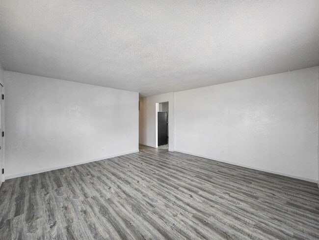 Foto del edificio - 2905 Dietz St