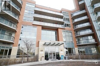 Building Photo - H-60-360 S Town Centre Blvd