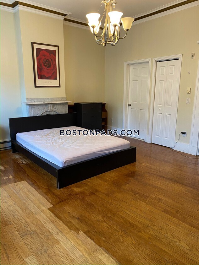 Foto del edificio - 151 Dorchester St